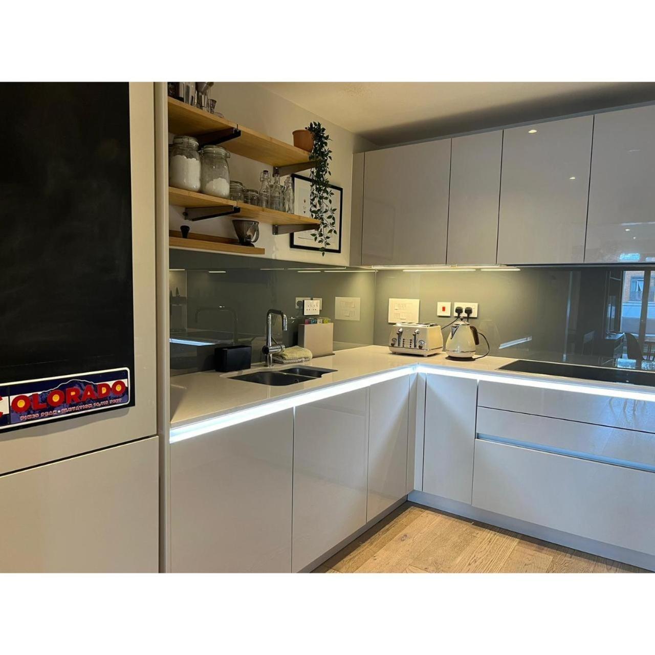 F9-Fantastic 2 Bedroom Flat In Nw3! 伦敦 外观 照片